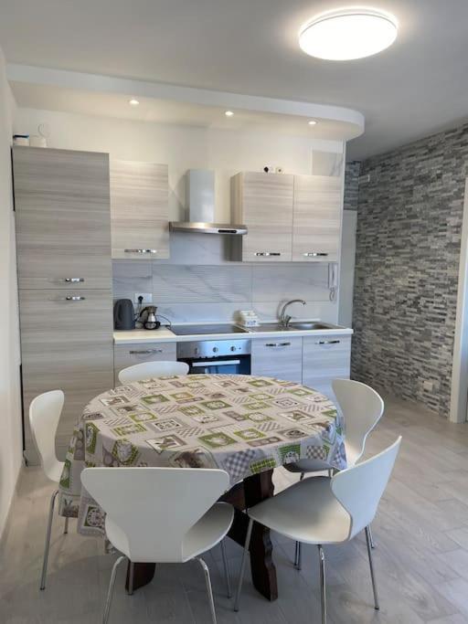 Appartamento Incantevole 300M Dal Mare Lignano Sabbiadoro Exteriör bild