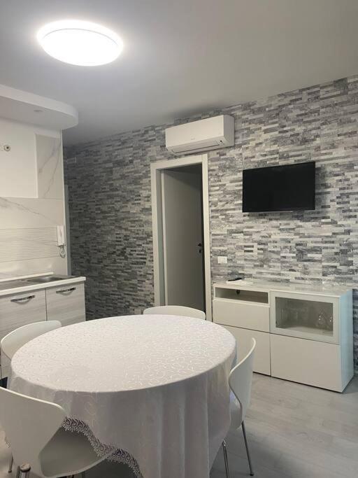 Appartamento Incantevole 300M Dal Mare Lignano Sabbiadoro Exteriör bild